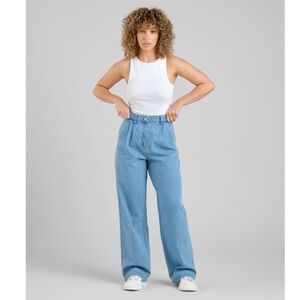 DEDICATED. Vickleby High Rise Elastic Waist Pleated Wide Flared Leg Jeans Large